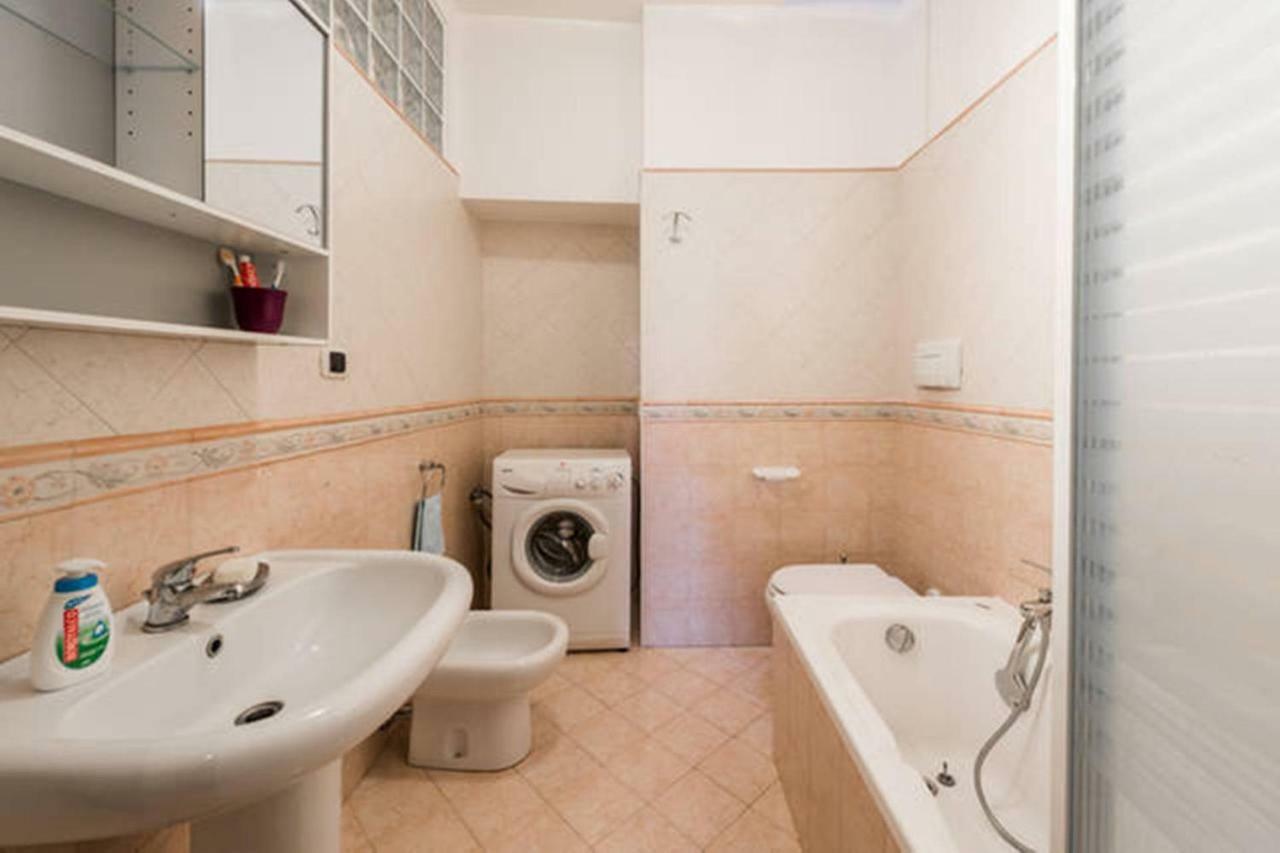 ジョヴィナッツォ Nel Borgo Anticoヴィラ エクステリア 写真